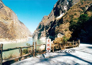 Tiger Leaping Gorge, Lijiang