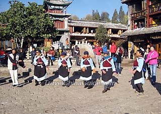 Lijiang locals