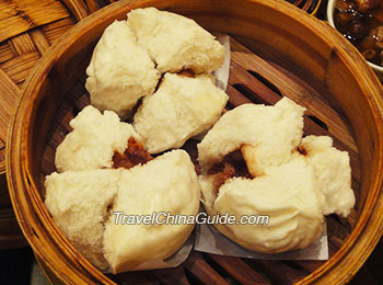 Cantonese barbecued pork bun