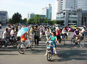 Passersby on Shijiazhuang Street