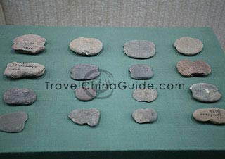 Rudimentary Chipped Stone Tools 