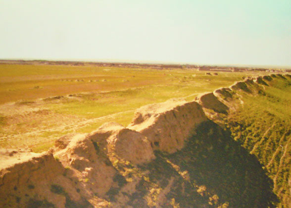 Ruins of Ming Great Wall in Yanchi County, Ningxia