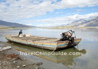 Yarlung Tsangpo River