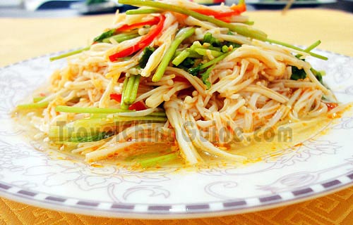 Enoki Mushroom in Chili Oil Completed