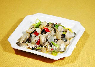 Straw Mushroom with Shallot, Sichuan Restaurant