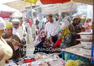 Bazaar in Hetian