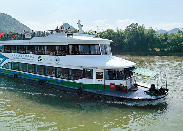 Li River Cruise Ship