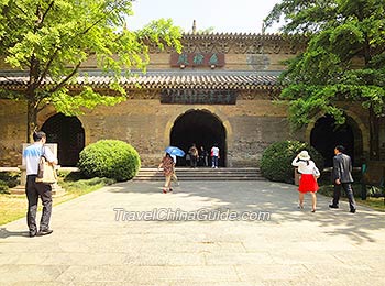 Non-beam Hall in the Linggu Temple, Nanjing