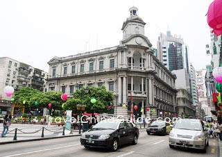 General Post Office besides Senado Square