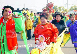 Folk Performance on Lantern Festival