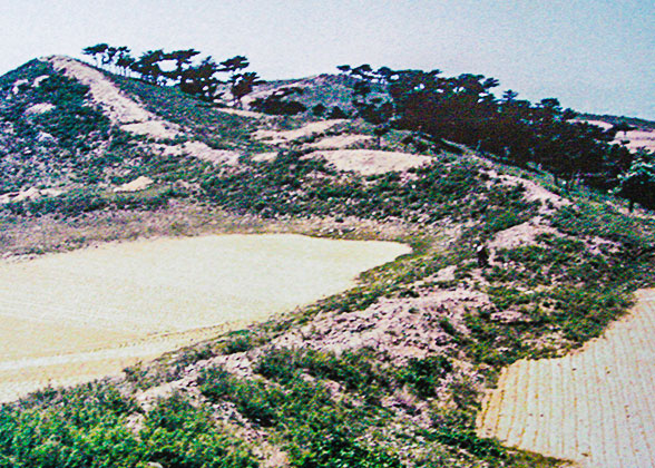 Relics of Tieque Pass of Northern Dynasties, Wuning County, Hebei 