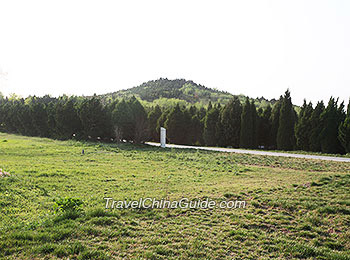 Mausoleum of Emperor Qin Shi Huang