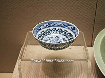 Blue and white Procelain Bowl