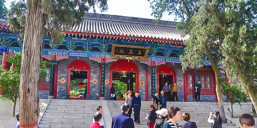 Jade Spring Temple