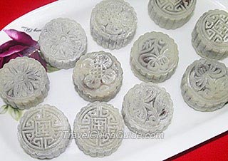 Delicious Moon Cakes