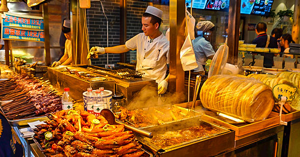 Zhengning Road Night Market