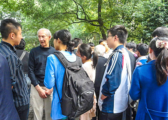 English Corner in  Shanghai People''s Park