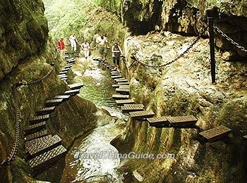 Qixian Valley, Mount Mianshan