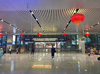 Lijiang Railway Station