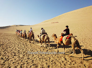 Echoing Sand Mountain in Dunhuang