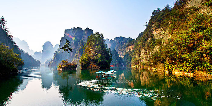 Baofeng Lake, Zhangjiajie