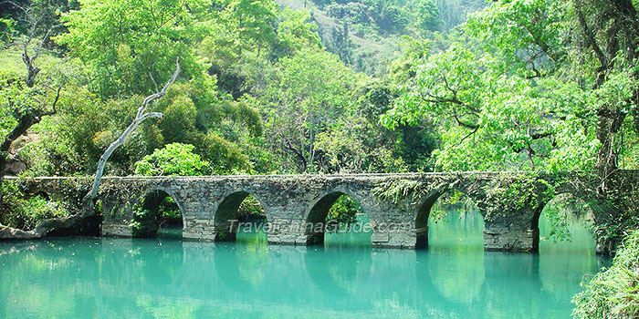 Xiaoqikong Scenic Area, Guizhou