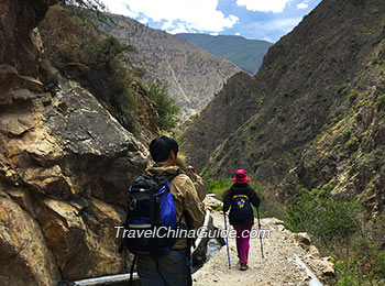 Yubeng Hike