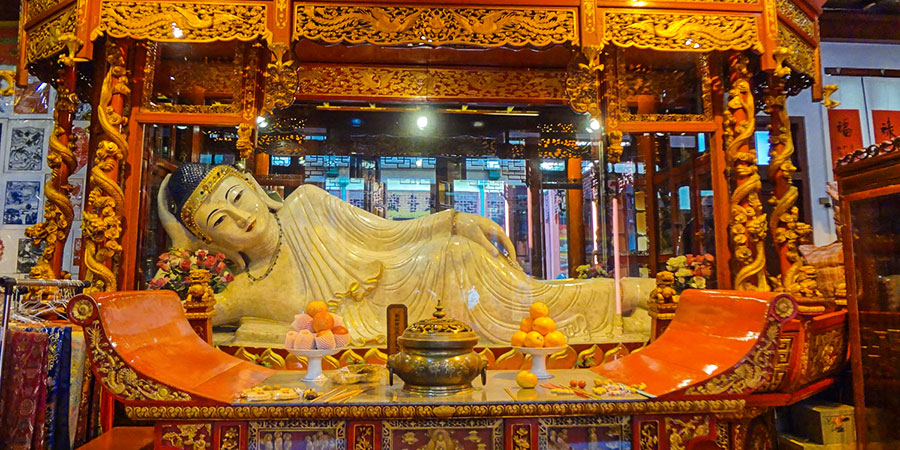 Jade Buddha Temple