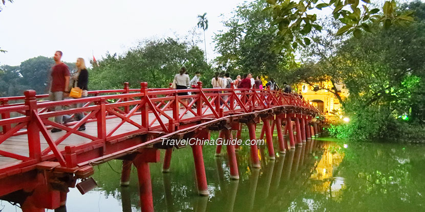 Vietnam Hoan Kiem Lake