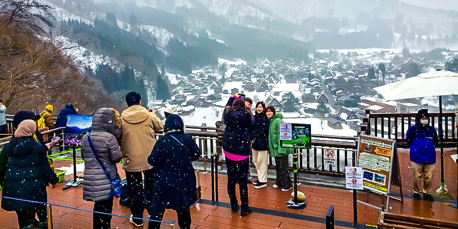 Shirakawa-go Overview