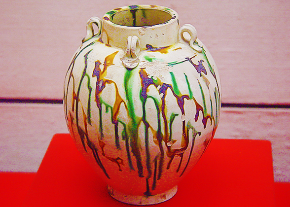 Tri-color Pottery