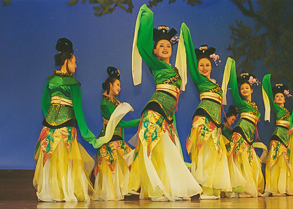 Dance Show in Shaanxi Grand Opera