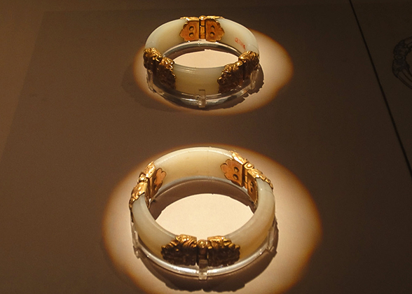 Jade Armlets, Shaanxi History Museum