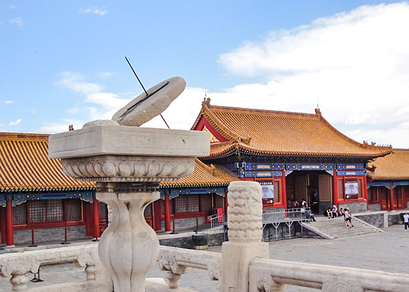 Miraculous Sundials in Forbidden City