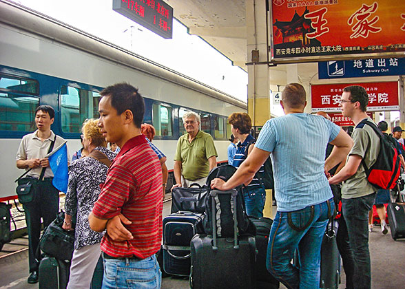 Transfer between Pingyao and Xi'an by Normal Train