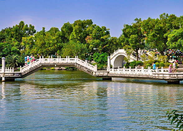 Two Rivers and Four Lakes, Guilin