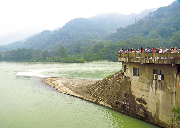 Yuzui Water-dividing Dike of Dujiangyan Irrigation System