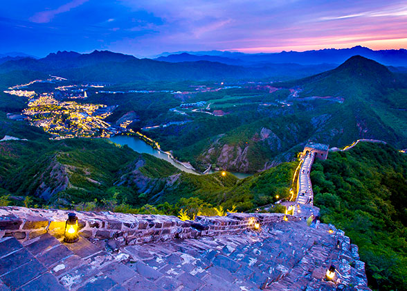 Night View of Simatai Great Wall